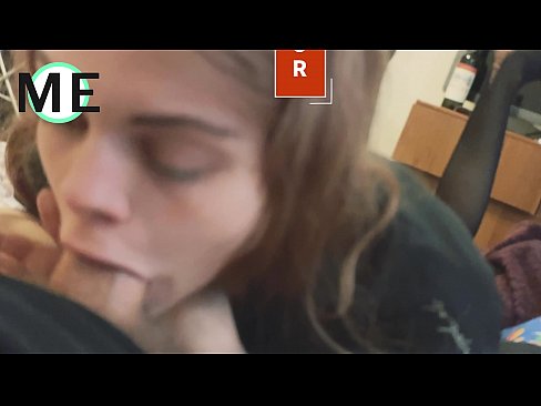 ❤️ Hals kuk, trasiga strumpbyxor och trasiga klackar trevligt att träffas ❤❌ Porno at porn sv.sex-porntube.ru